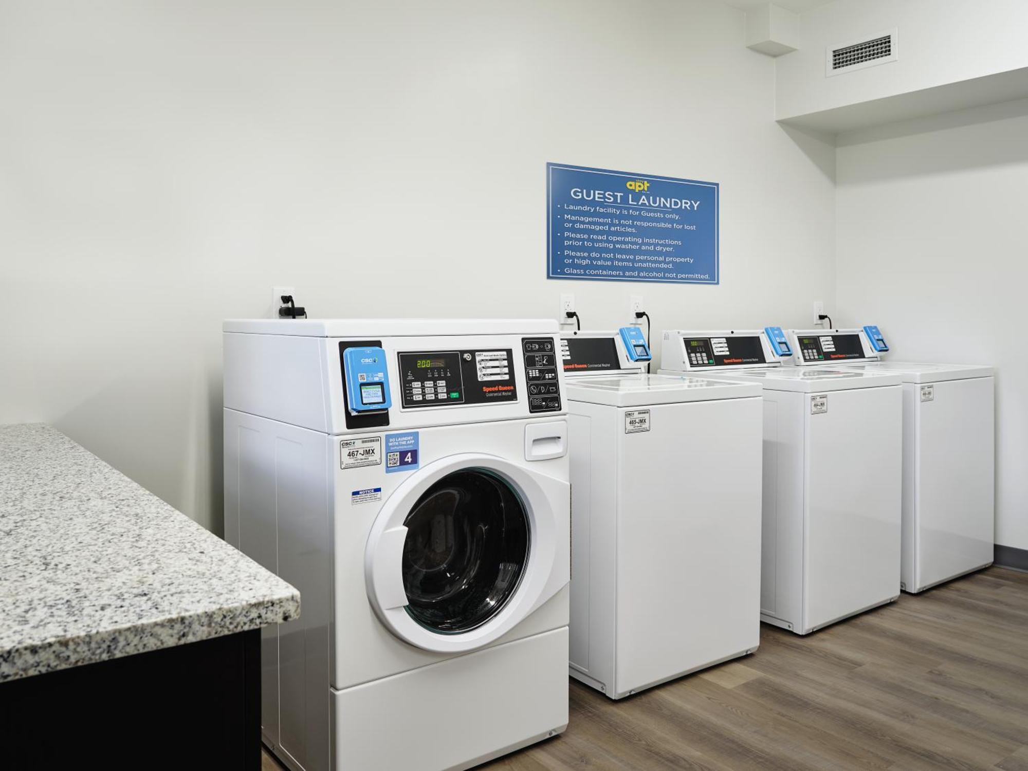 Stayapt Suites Порт-Артур Экстерьер фото